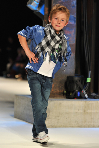Illustration for article titled Adorable Child Fashion Show Fraught With Inner Grown-Up Conflicts